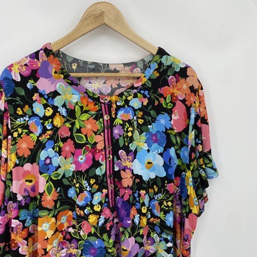 Johnny Was Henley Top Womens 2X Flutter Sleeve Janie Floral Bloom Boho Stretch - Picture 3 of 8