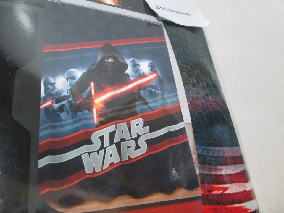 Nuevo Disney Jay Franco & Sons STAR WARS Tela Cortina de Ducha 72"x72" Rojo/Negro Foto 2 de 4