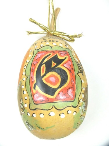 Vintage Christmas Gourd Ornament-Hand Painted-Go Tell It On The Mountain-1981