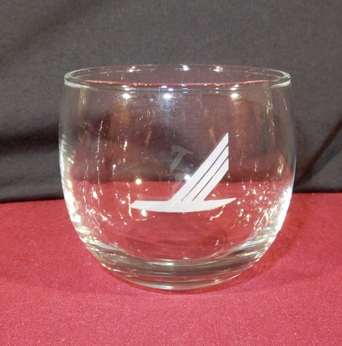Piedmont Airlines Inflight Service Glass #2
