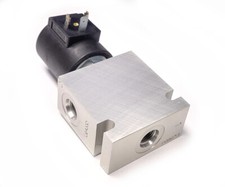 SV10-31-6T-N-24DG - 3 Port Selector Valve - 24VDC DIN