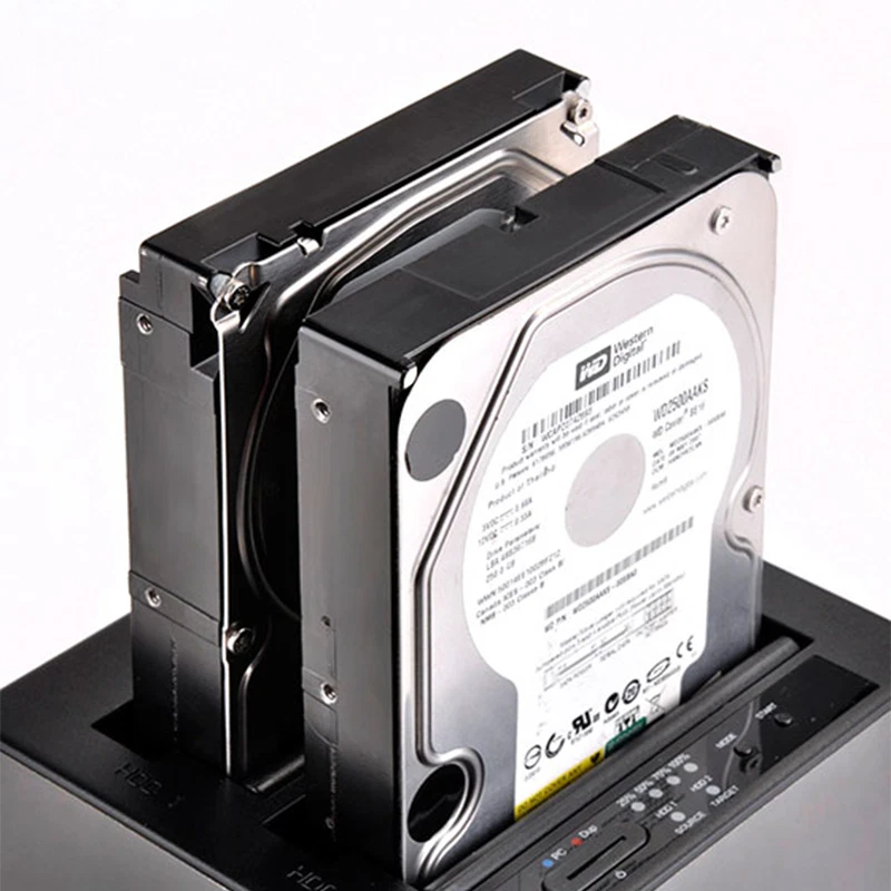 Silverstone TS12C Hard Drive Docking Station - Image 2 of 4