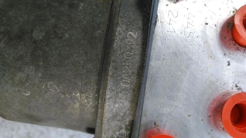 Anti-Lock Brake Part Assembly Fits 97-01 MONTERO SPORT 1108803 - Image 4 of 4