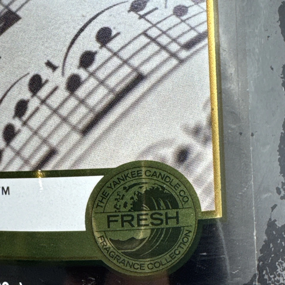 Yankee Candle DO RE MI My Favorite Things Collection raro descontinuado 22 oz - Imagem 3 de 4