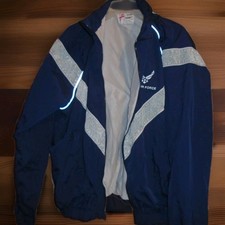 UNITED STATES AIR FORCE MENS PT JACKET SIZE MEDIUM REGULAR LOOKS PRETTY GOOD