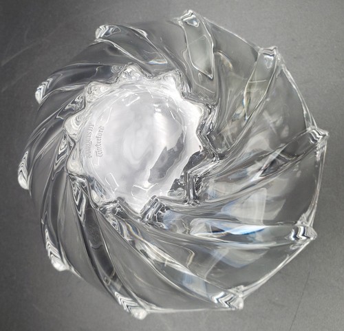 Waterford Marquis Clear Crystal 6"W x 3.5"H Wind Flower Swirl Bowl Windflower - Picture 5 of 9