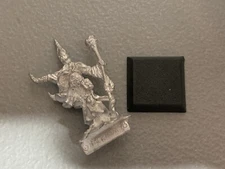 A10462 RACKHAM CONFRONTATION METAL OOP SANDAR THE PURE