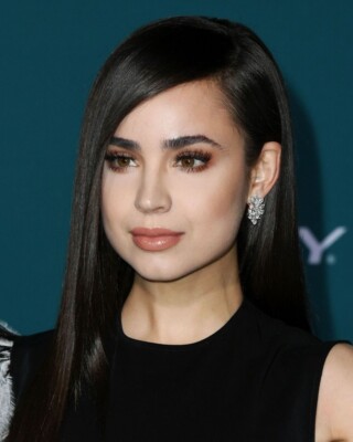  SOFIA CARSON 8x10 PHOTO *