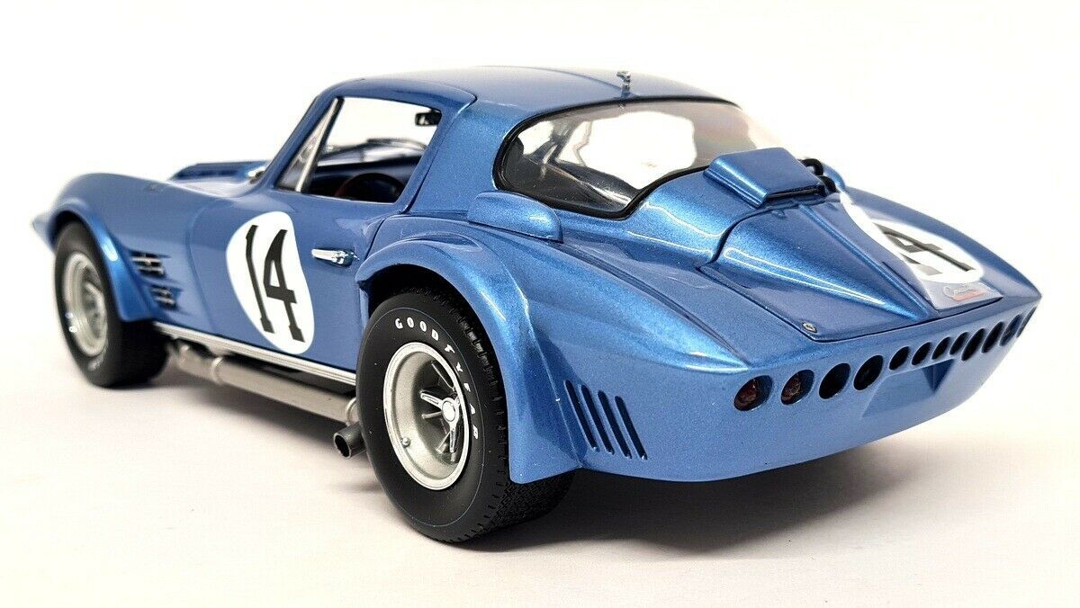 Exoto 1/18 Chevrolet Corvette Grand Sport 64 #14 Augusta Exoto 1/18 Chevrolet Corvette Grand Sport 64 #14 Augusta
