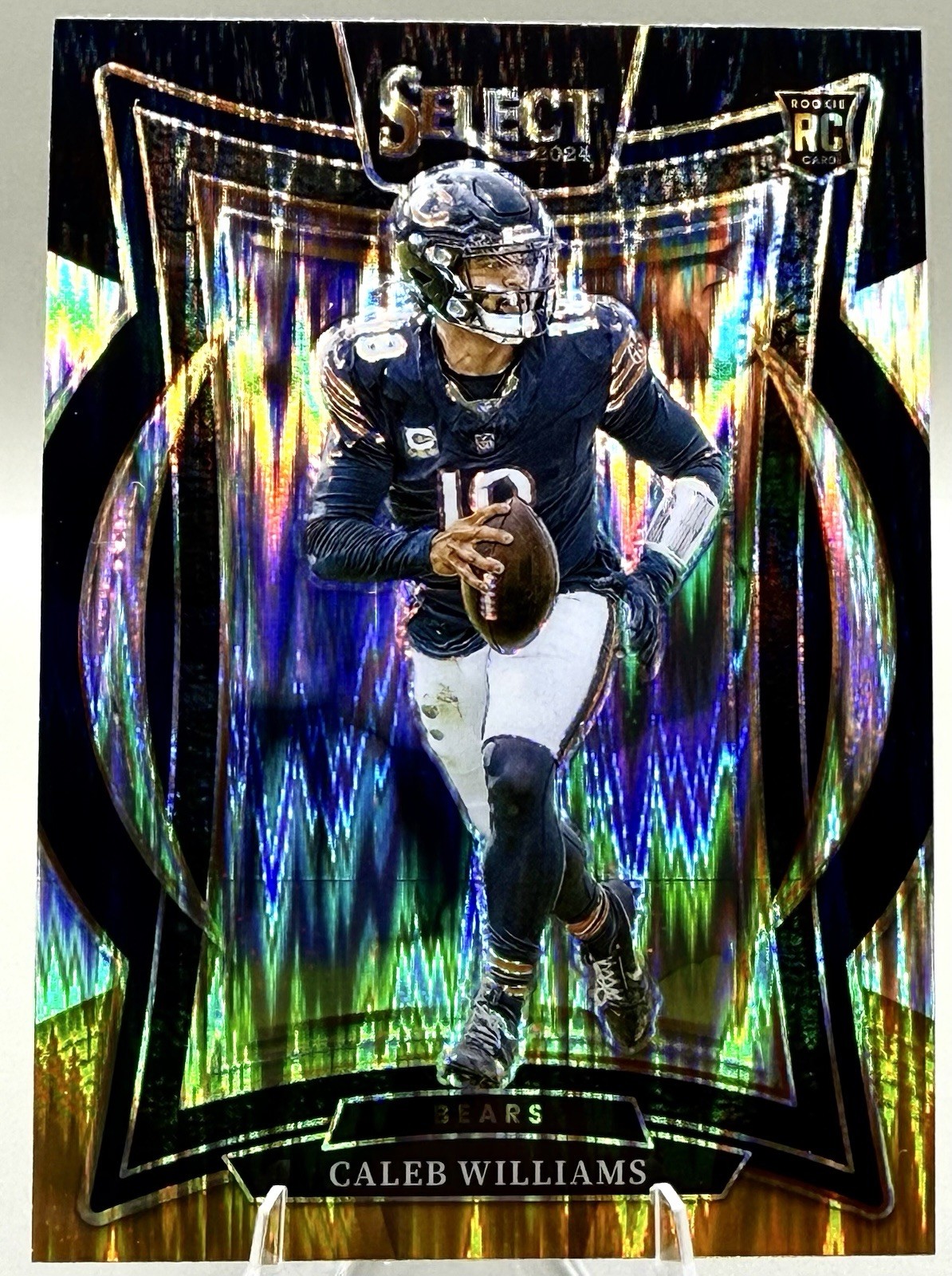 2024 Panini Select - Concourse Caleb Williams #25 Black & Gold Shock Prizm (RC)