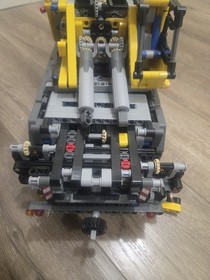 LEGO Technic Mobile Crane Mk II 42009 In 2013 Used As Is