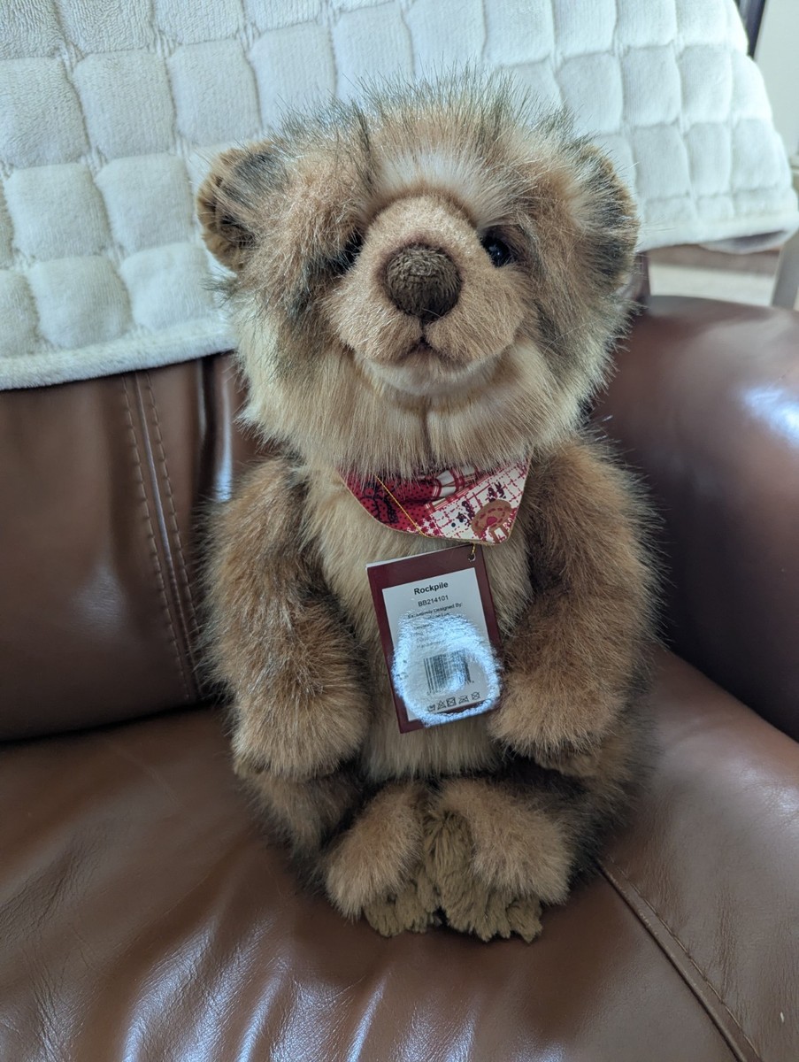 Charlie Bears Rockpile Handmade Plush Bear by Isabelle Lee. NWT