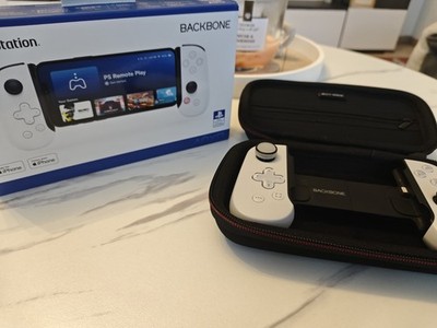 Backbone One Lightning PlayStation Edition Mobile Gaming-Controller weiß