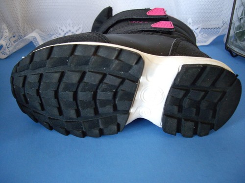 WONDER NATION BABY GIRL SNOW BOOTS / SIZE 8 / SUPER CLEAN AND VERY EXCELLENT !!! - Picture 12 of 13