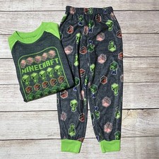 NWT - Boys Minecraft Long Sleeve Top and Pants, 2-Pc. Pajamas Set - XS 4/5