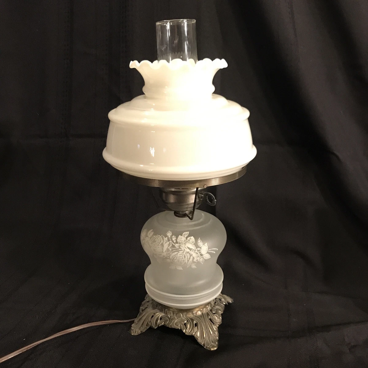 Rose top hurricane lamp