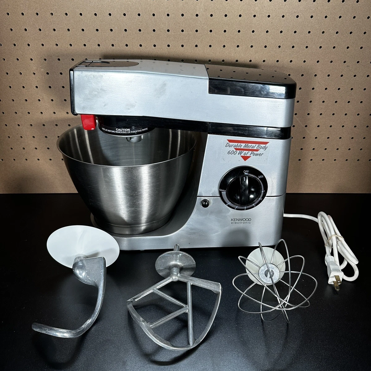 Kenwood Chef KM220 Stand Mixer With Bowl and Attachments Works Great! | eBay