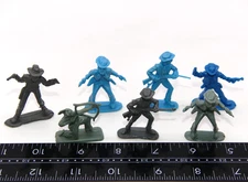 Vintage X7 Lot Cowboys & Indians Figures 80’s Hong Kong Western Blue