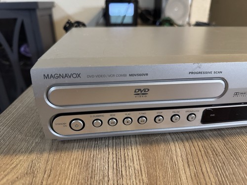 Magnavox MDV560VR HiFi Videorecorder/DVD-Player Kombination mit Fernbedienung funktioniert gut schneller Versand - Bild 3 von 15