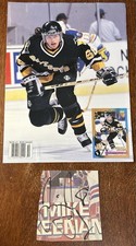 Jaromir Jagr Signed, Autograph + Hockey Cards & Beckett Magazine Cover Penguins