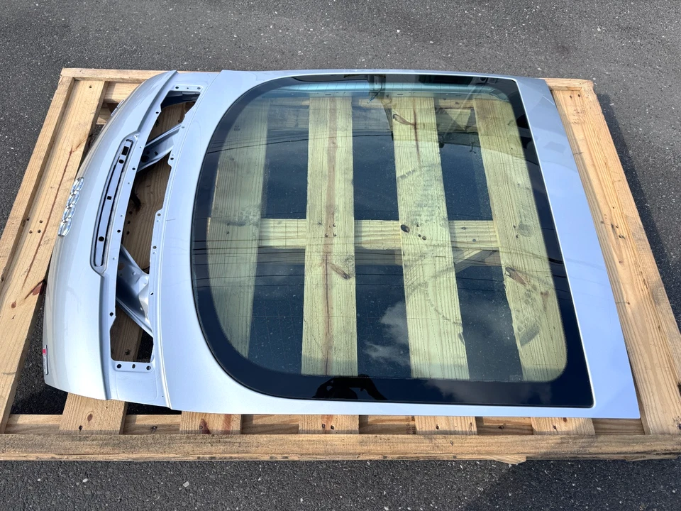 2007–2015 AUDI TT QUATTRO CUPÊ PORTA TRASEIRA PORTA TRASEIRA TAMPA DA ESCOTILHA PRATA FABRICANTE DE EQUIPAMENTO ORIGINAL - Imagem 4 de 4