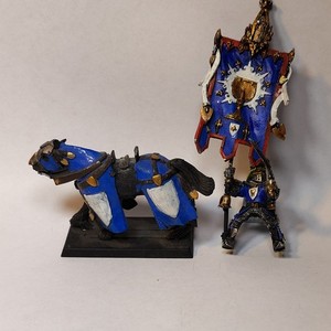 Games Workshop Warhammer - Porte-étendard Armée Bretonnienne - Blister Metal BNIB