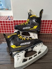 Bauer Supreme Matrix Ice Hockey Ice Skates Size 3 UK Box Size 2.5 Fit D
