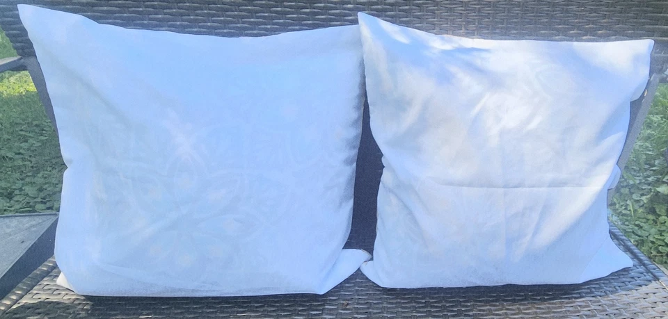 New 2 17" Farmhouse Animals Pillow Covers With Inserts. Zip Closure So Can Remov - Image 3 of 4