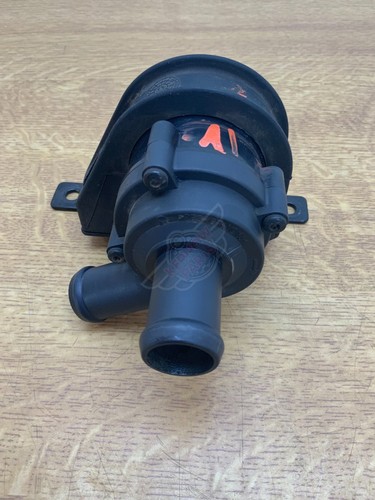 Pompa acqua elettrica refrigerante acqua Audi A1 S Line 1.2 benzina TFSI 309500 19 - Foto 3 di 8