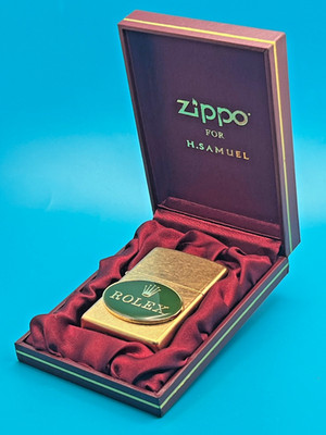 Brand New 2005 ZIPPO Lighter Unique Retro ROLEX EMBLEM Stunning Gold Dust Case