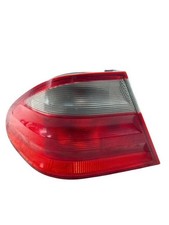 Mercedes-Benz CLK A208 C208 2000 Links R�ckleuchte Heckleuchte A2088200164
