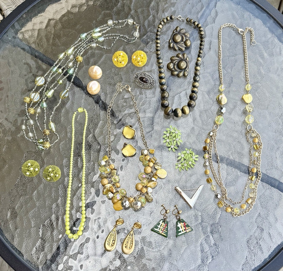 Vintage Yellow  Jewelry Lot of 15 Necklace Brooch Earrings plastic Enamel R/S 