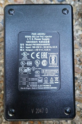 Crestron PWE-4803RU Power Over Ethernet Poe Injector + Phihong PoE injector - Photo 5/5