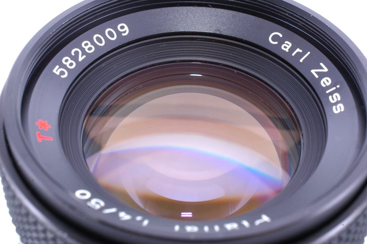 Carl Zeiss Planar T* 50mm F1.4 MF Prime Lens AEJ C/Y Carl Zeiss Planar T* 50mm F1.4 MF Prime Lens AEJ C/Y