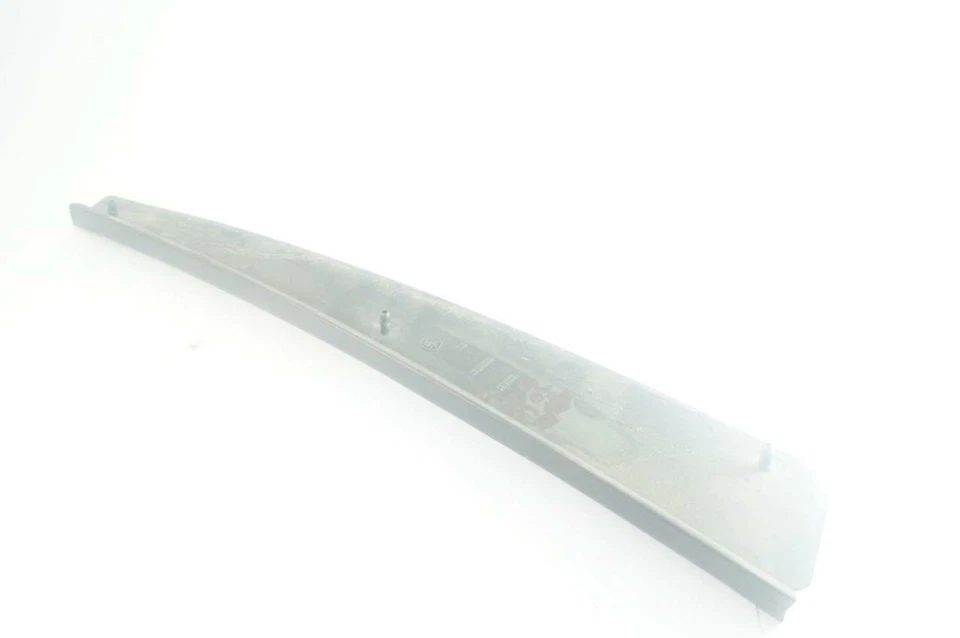 Оригинальная отделка стойки задней кромки левой водительской двери купе BMW E30 84-91 318i 325es 325is - Изображение 3 из 4