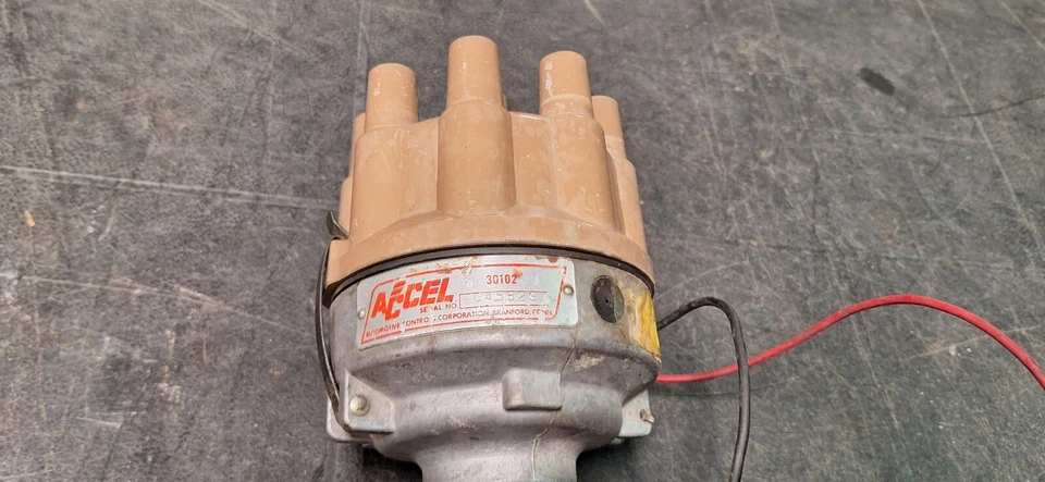 30102 ACCEL RACING DISTRIBUIDOR DOBLE PUNTO VIVIENDA EXTERNA PONTIAC 350 400 455 NOS Foto 2 de 4