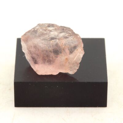 Fluorit Rose. 17 ct. Mont Blanc Massiv, Frankreich.