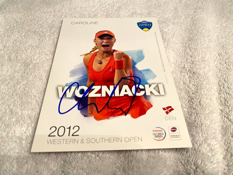 CAROLINE WOZNIAKI Signed (5x7) Western & Southern Tennis Photo