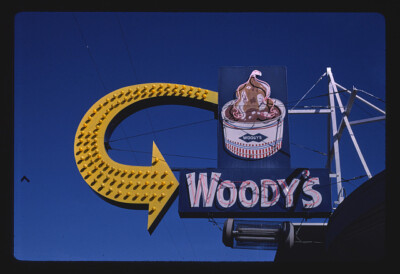 Woody's ice cream sign B-90 [i e Route I-90] Moses Lake Washington Old Photo