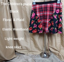 New With Tag The Children's Place Black Floral  Plaid Knee Skirt Size L