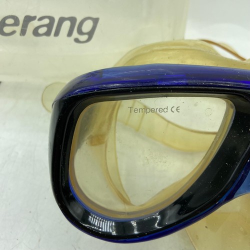 Boomerng Scuba Mask & Hard Case - Picture 9 of 12