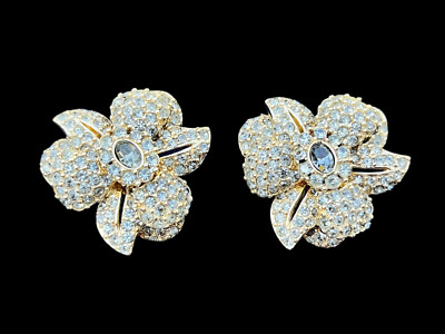 Ciner Floral Clip On Earrings Vintage Smokey Gray Rhinestones Vintage