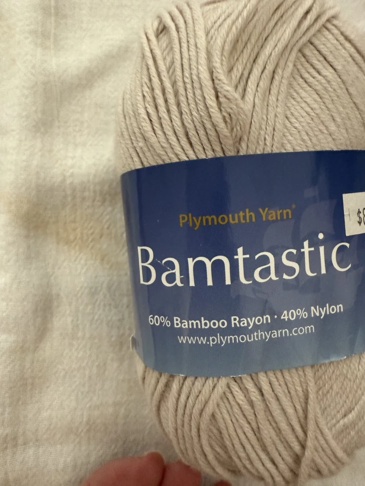 2 Bolas Plymouth Bandai’s Hilado Beige Y Rosa 100g Cada Mezcla Bambú/nylon. Nuevo Foto 2 de 4