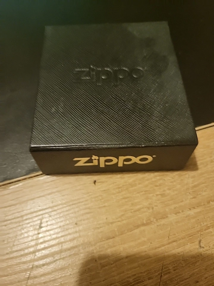 Johnny hallyday Zippo Rare - Photo 2/2