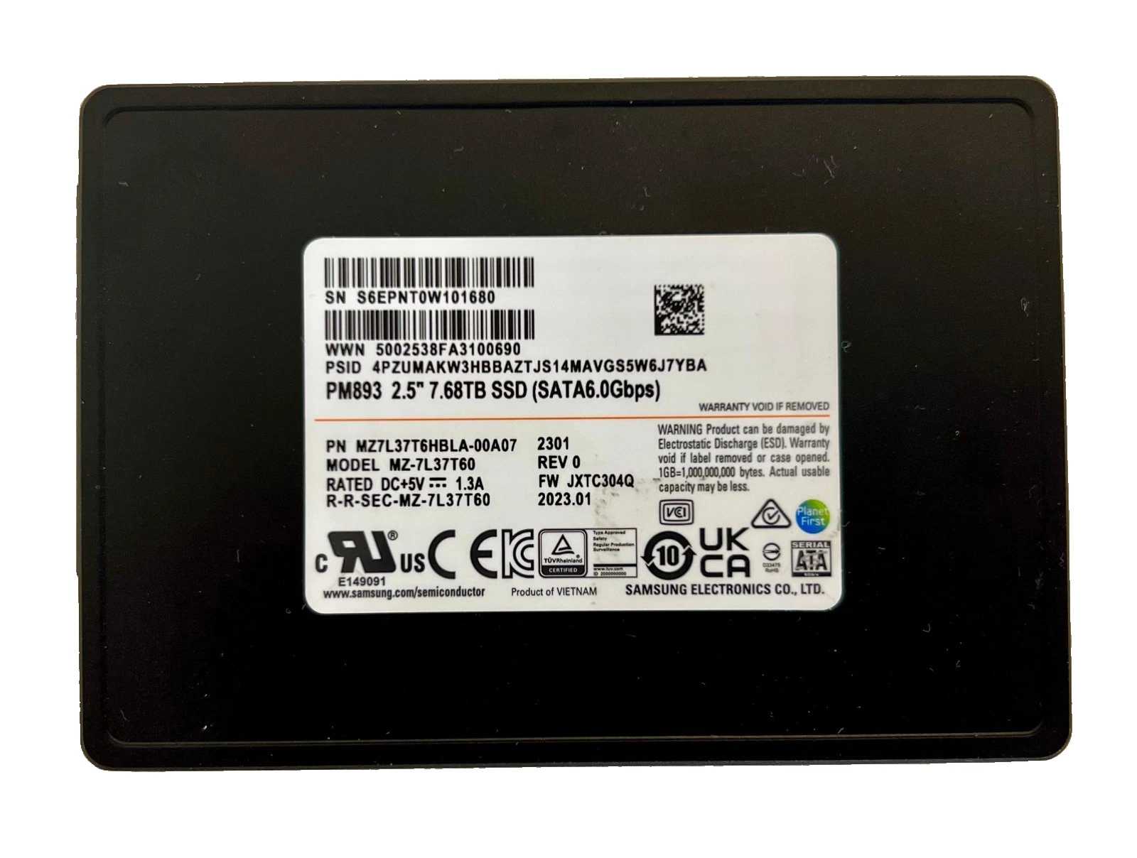 Samsung PM893 7,68TB MZ7L37T6HBLA – Ansicht 1