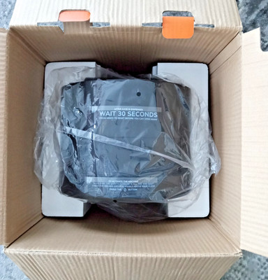JUlaVIE Cold Press Juicer - NEW in Opened Box - Has Never Been Used