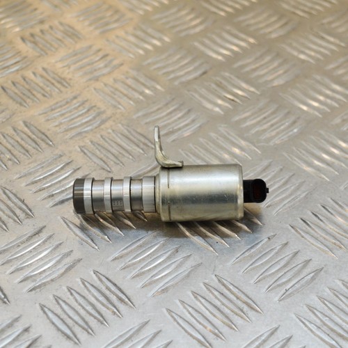 Ford Mustang Coupe MK6 Nockenwellen-Steuerventil 2.3i 231kw CJ5E-6B297-AA 2014