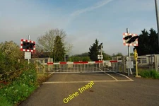 Photo 6x4 Ley level crossing Oakle Street The way this works is you pull  c2014
