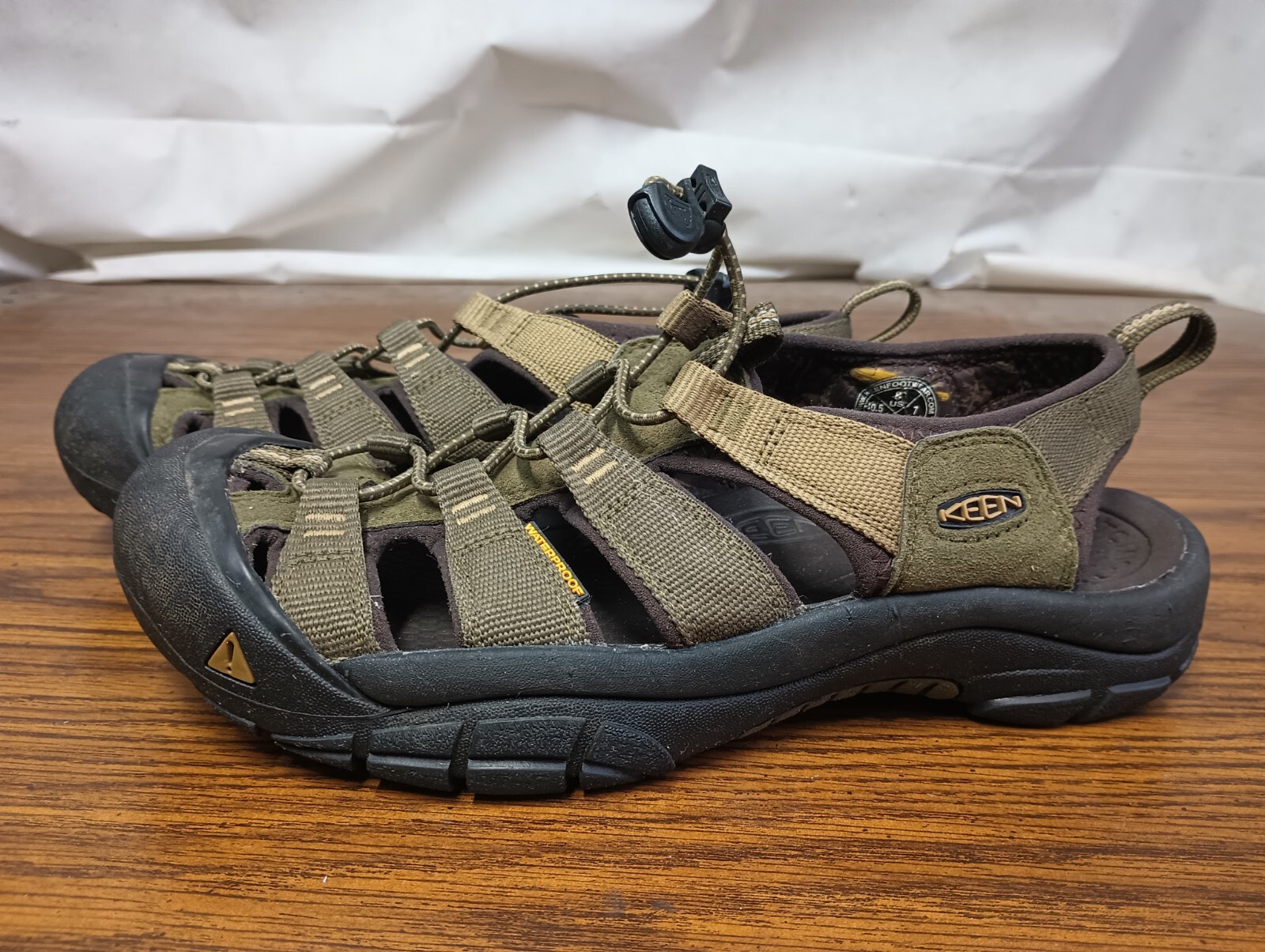 Keen Sandalo Uomo Newport H2 Taglia 8 Marrone Escursionismo Esterno Chiuso 1018941