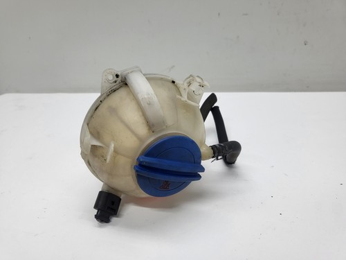 VW Golf 5 1K - Ausgleichsbehälter Kühlwasserbehälter 1K0121407 (09)